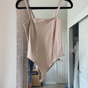 Aritzia bodysuit